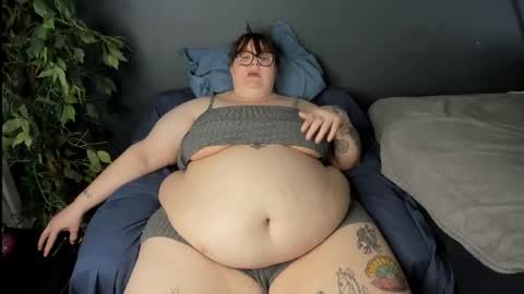 bigtittybbw online show from February 2026 05:22:02 PM