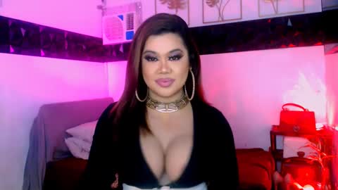 Snapshot of bigtraditionalts chatting on December 2024 10:32:01 PM katy asianbigcockcumshowsmokeanal online show from December 2024 10:32:01 PM