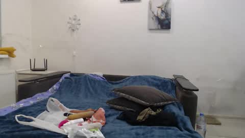 BigTwinsOmg online show from December 2025 05:44:02 AM