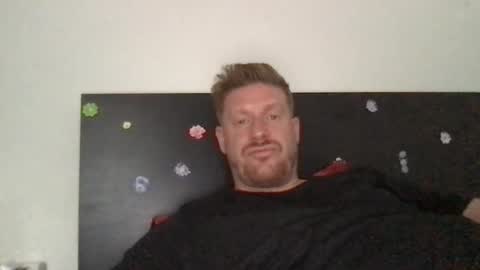 Big white cock online show from October 2025 12:58:01 PM