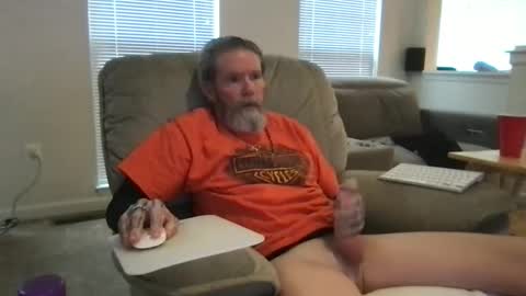 Bigwhitedickdaddy and BabyCakes online show from December 2025 01:18:02 PM