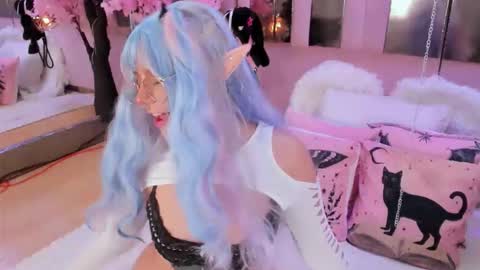 Biizzy online show from December 2025 06:20:02 AM