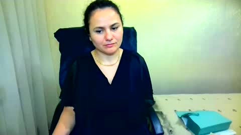 DOM NIKA online show from April 2026 09:17:02 PM