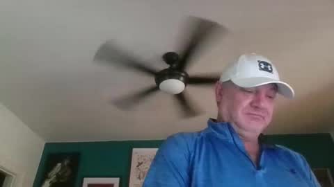 Snapshot of billjames55 chatting on April 2026 09:19:01 PM billjames55 online show from April 2026 09:19:01 PM