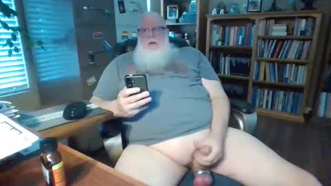 Snapshot of billybear1956 chatting on October 2025 04:20:02 PM billybear1956 online show from October 2025 04:20:02 PM