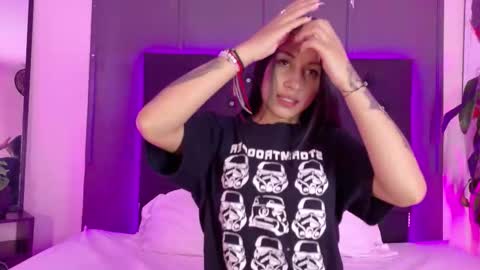 Billie online show from October 2025 07:48:01 PM