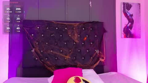 Billie online show from November 2025 07:04:01 PM