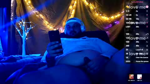 Snapshot of binkanator33 chatting on May 2026 07:52:01 PM johnnydepth333 online show from May 2026 07:52:01 PM