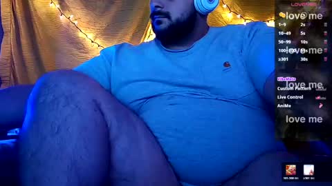 Snapshot of binkanator33 chatting on May 2026 11:33:01 PM johnnydepth333 online show from May 2026 11:33:01 PM