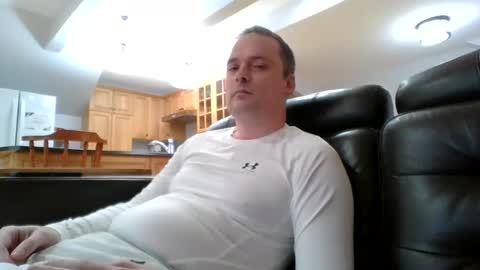 bird8888 online show from October 2025 08:18:02 PM