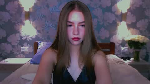 Snapshot of bitter__peach chatting on April 2026 06:21:02 PM Margo online show from April 2026 06:21:02 PM