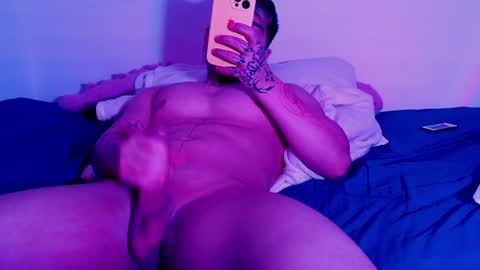 bizarr_o online show from July 2026 06:01:01 AM