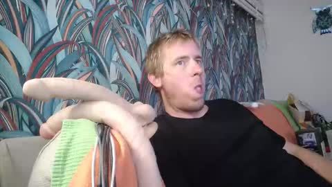 bizoukey15 online show from September 2025 08:30:02 PM