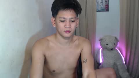 alex online show from December 2025 05:31:02 PM