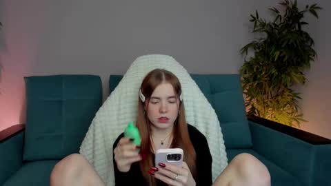 Snapshot of bjliki chatting on February 2025 03:28:02 PM Julia online show from February 2025 03:28:02 PM