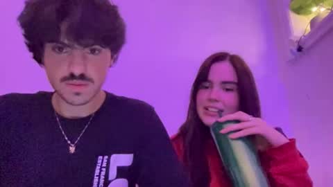 bkws985 online show from October 2025 12:00:01 AM