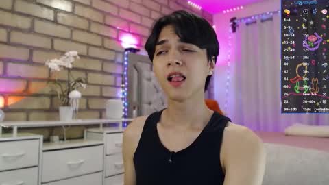 Biel online show from February 2026 04:33:02 AM