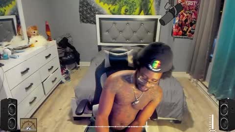 Plant Base Streamers From Pennsylvania online show from February 2025 11:55:02 PM