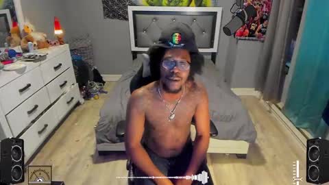 Plant Base Streamers From Pennsylvania online show from February 2025 11:45:01 PM