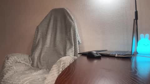 Alexandra online show from November 2025 01:29:02 PM