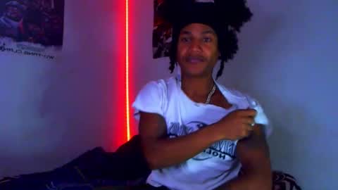 Snapshot of black_arthur chatting on June 2026 08:39:01 AM Black Arthur online show from June 2026 08:39:01 AM