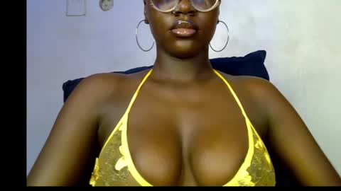 Black DIVA online show from April 2026 07:14:01 AM