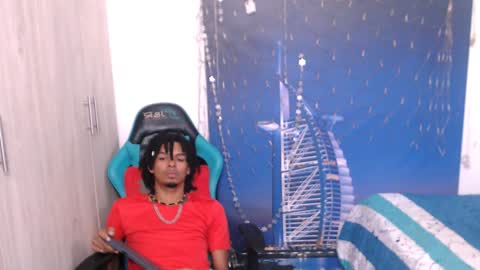 Snapshot of black_dreadlocks chatting on December 2024 05:48:01 PM Black online show from December 2024 05:48:01 PM