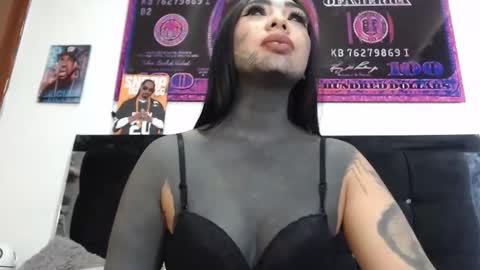 karenth soto online show from January 2025 01:06:02 PM