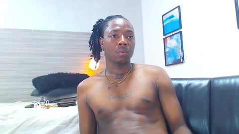 Fireeee  online show from October 2025 07:45:02 PM