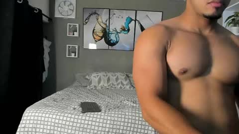 black_fitness online show from May 2026 06:48:02 PM