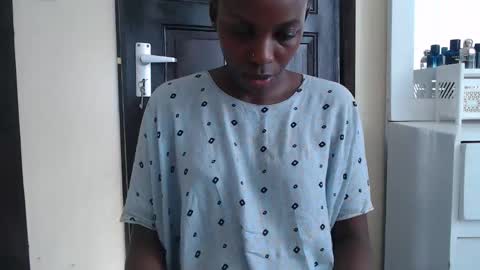 Snapshot of black_ghodess chatting on February 2025 01:46:01 PM black ghodess online show from February 2025 01:46:01 PM