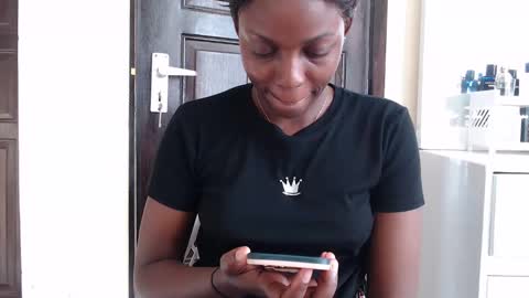 Snapshot of black_ghodess chatting on March 2025 02:21:01 PM black ghodess online show from March 2025 02:21:01 PM