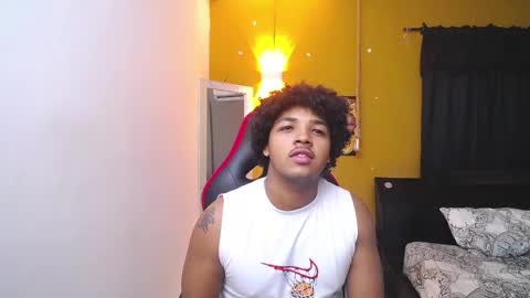 black_king_241 online show from March 2025 02:51:02 AM