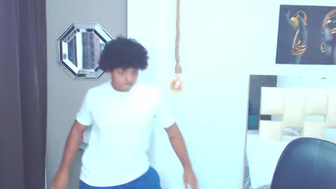 black_king_241 online show from March 2025 06:43:01 AM