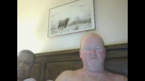 Snapshot of black_n_white4 chatting on December 2024 11:10:01 AM black_n_white4 online show from December 2024 11:10:01 AM