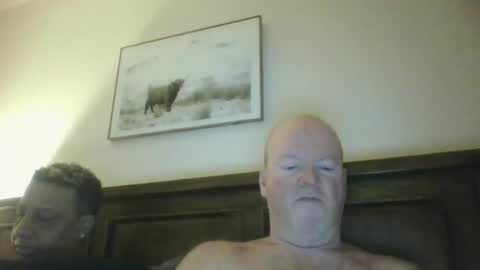 Snapshot of black_n_white4 chatting on June 2026 10:48:02 PM black_n_white4 online show from June 2026 10:48:02 PM