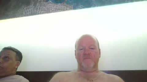Snapshot of black_n_white4 chatting on July 2026 11:20:02 AM black_n_white4 online show from July 2026 11:20:02 AM