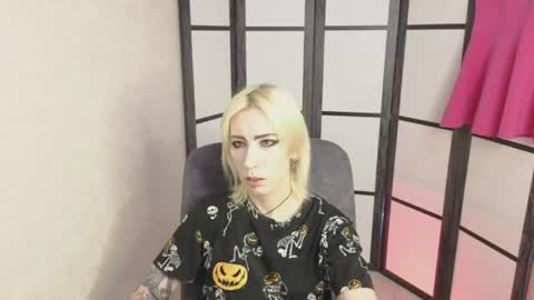 Snapshot of black_orchides chatting on July 2026 08:30:02 AM Emily online show from July 2026 08:30:02 AM
