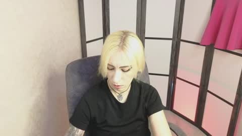 Snapshot of black_orchides chatting on July 2026 08:42:02 AM Emily online show from July 2026 08:42:02 AM