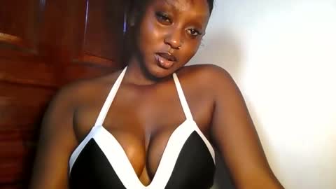 Snapshot of black_paanther chatting on May 2026 10:21:02 AM black_paanther online show from May 2026 10:21:02 AM