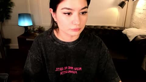 Mon Mon online show from September 2025 02:46:02 AM