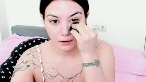 Mon Mon online show from April 2026 02:37:02 AM