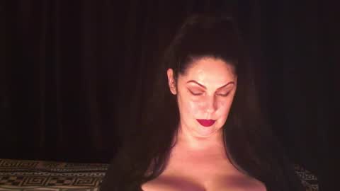 Sarah online show from October 2025 10:52:02 PM