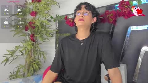 Snapshot of black_rose02 chatting on February 2025 02:38:01 PM B L A C K R O S E online show from February 2025 02:38:01 PM