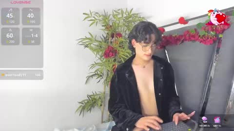 Snapshot of black_rose02 chatting on March 2025 06:00:01 PM B L A C K R O S E online show from March 2025 06:00:01 PM