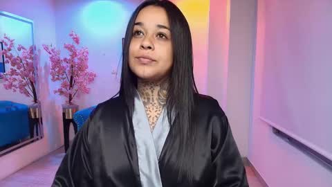 Rousse  online show from December 2025 07:47:01 AM