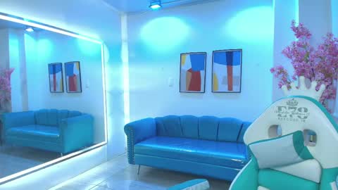 Rousse  online show from April 2026 03:59:01 AM