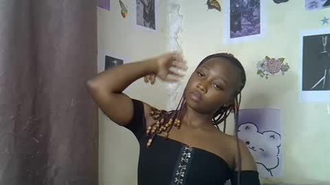 Snapshot of black_rosey chatting on February 2026 07:54:01 PM veraa online show from February 2026 07:54:01 PM