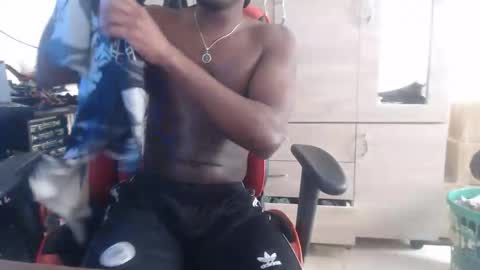 Black online show from March 2026 05:21:01 PM