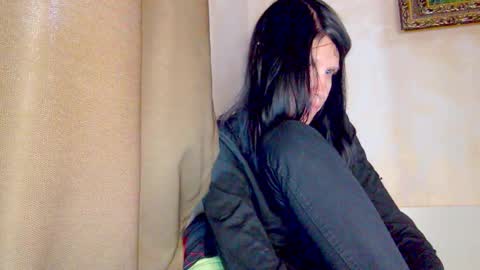 Kristin online show from October 2025 11:09:01 AM